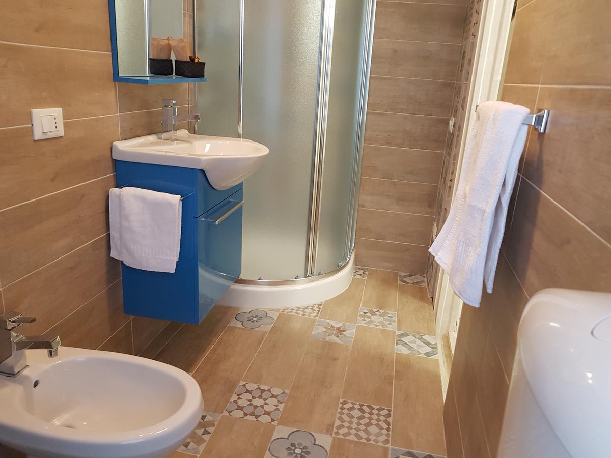 Ruggero Settimo Gallery Guest house Palermo